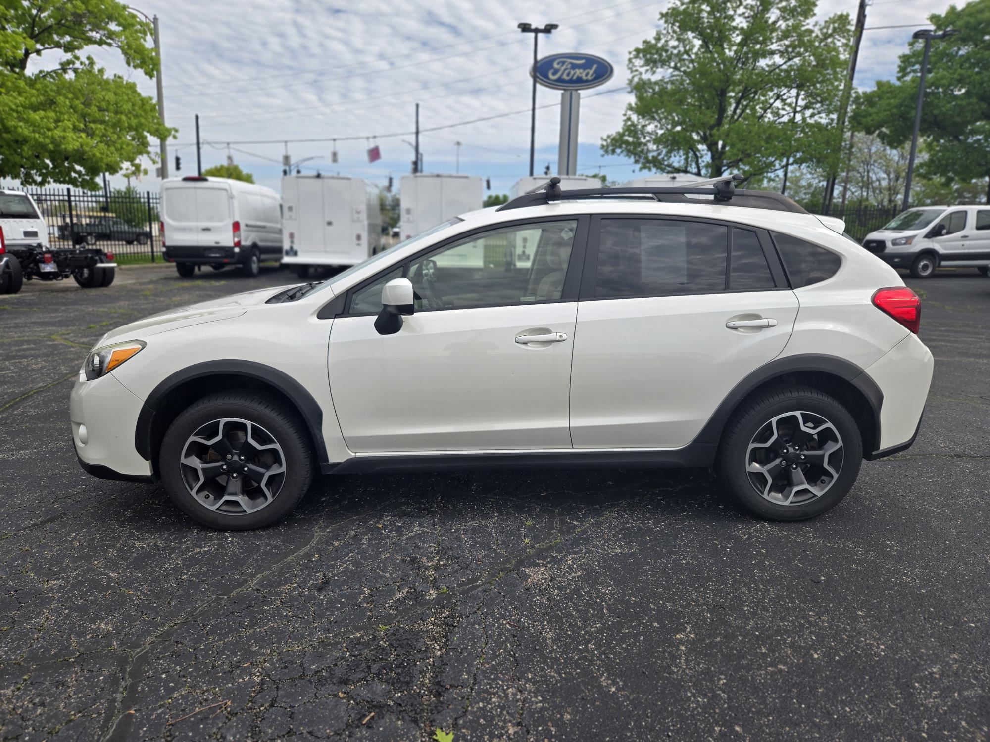 Used 2014 Subaru XV Crosstrek Premium with VIN JF2GPACC6E8256434 for sale in Cincinnati, OH