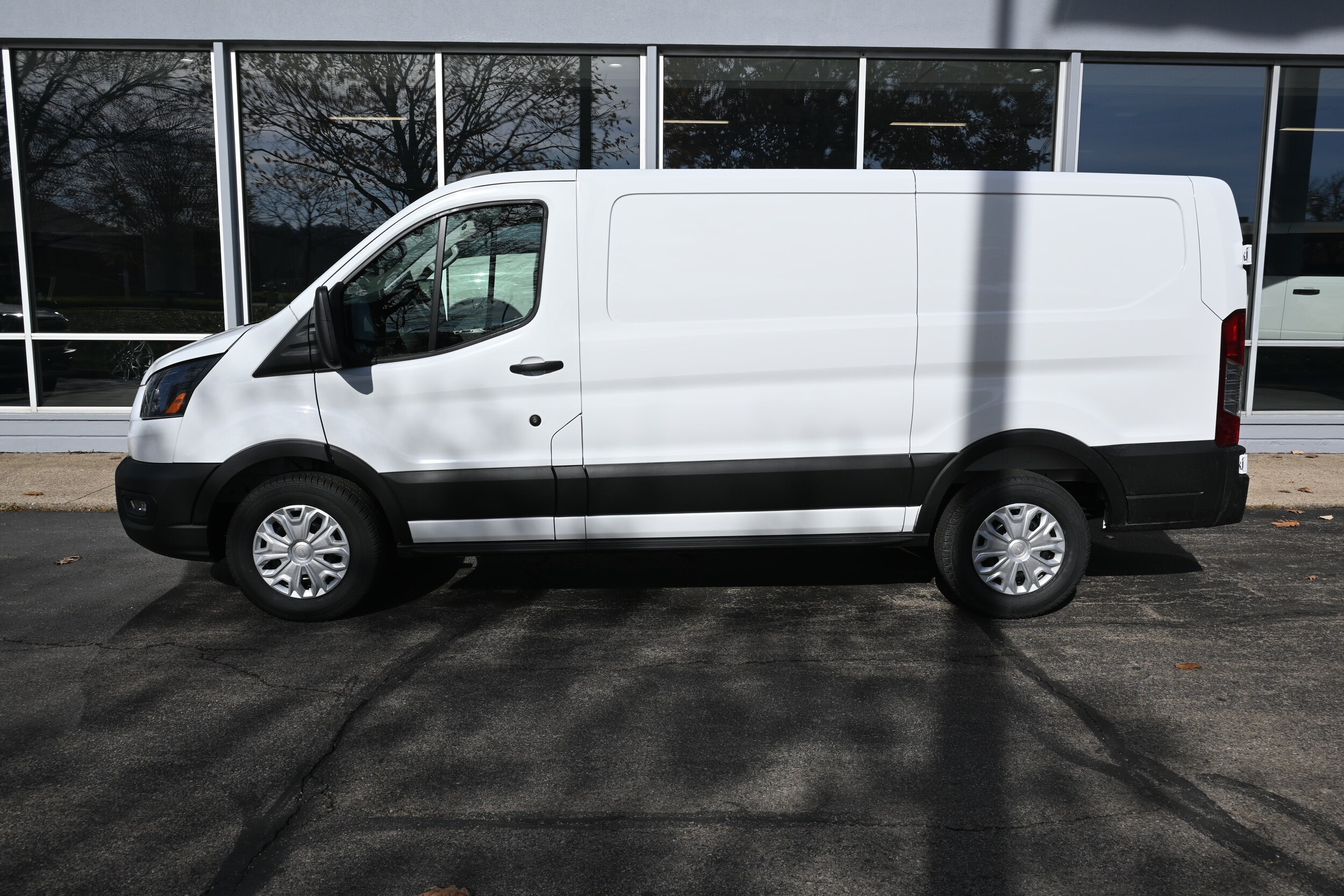 2026 Ford Transit photo 2