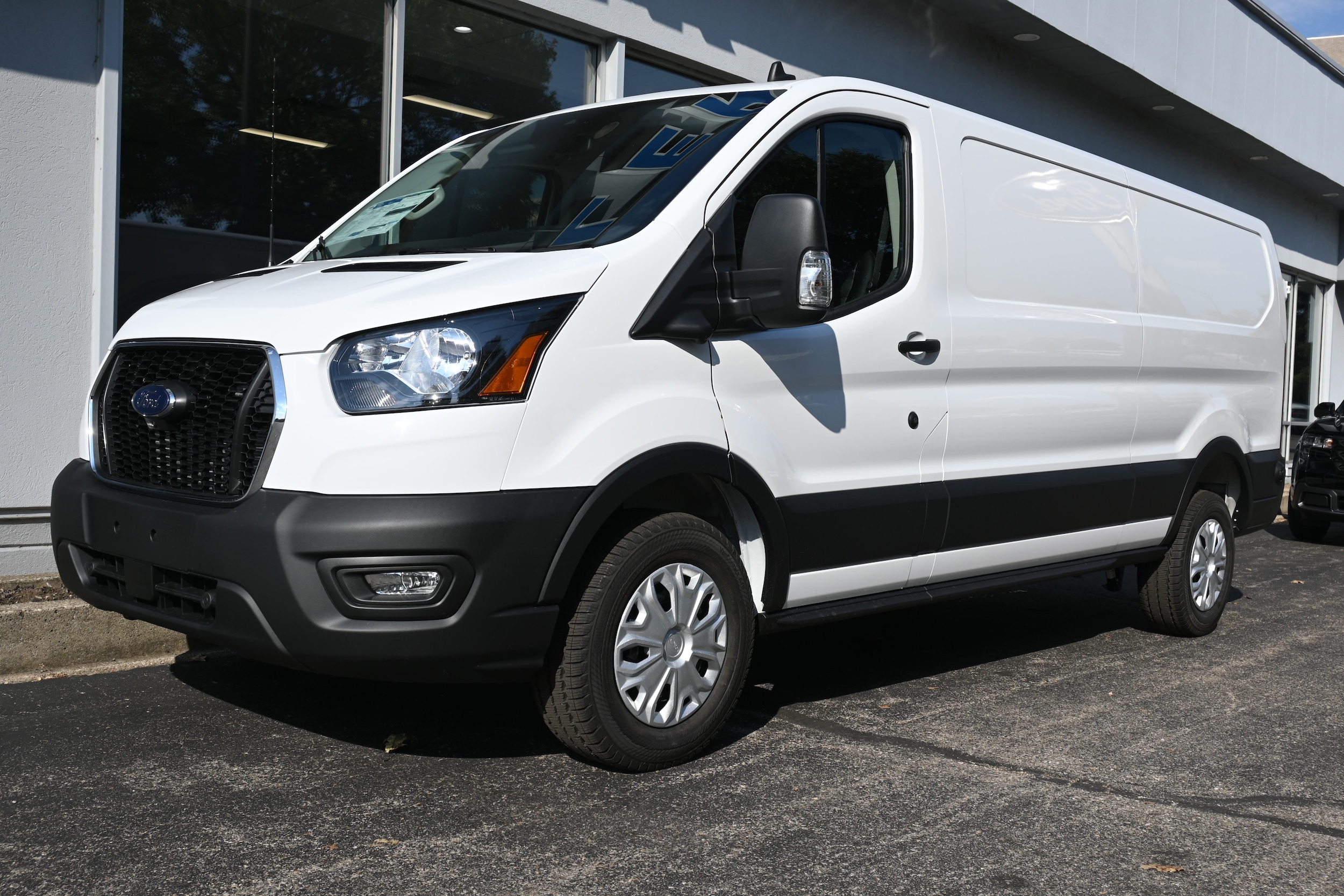 2025 Ford Transit Van Base's photo