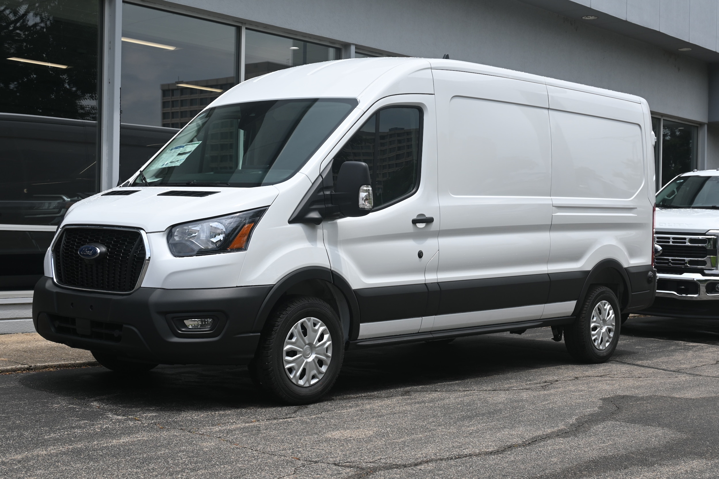 2025 Ford Transit Van Base's photo