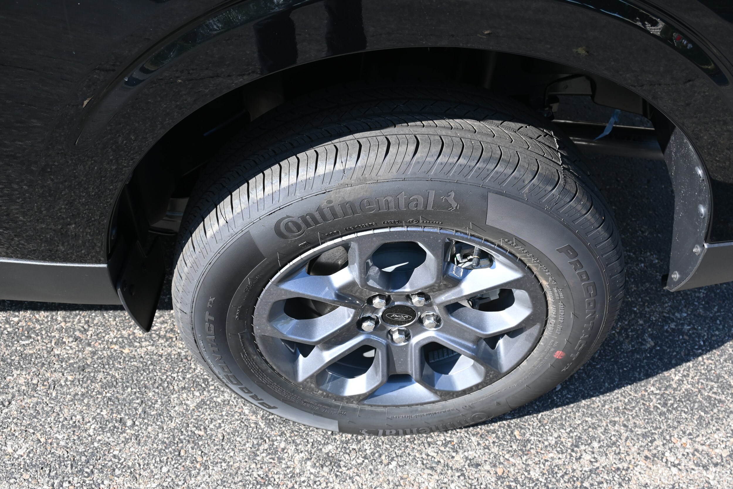 2025 Ford Maverick XLT photo 2
