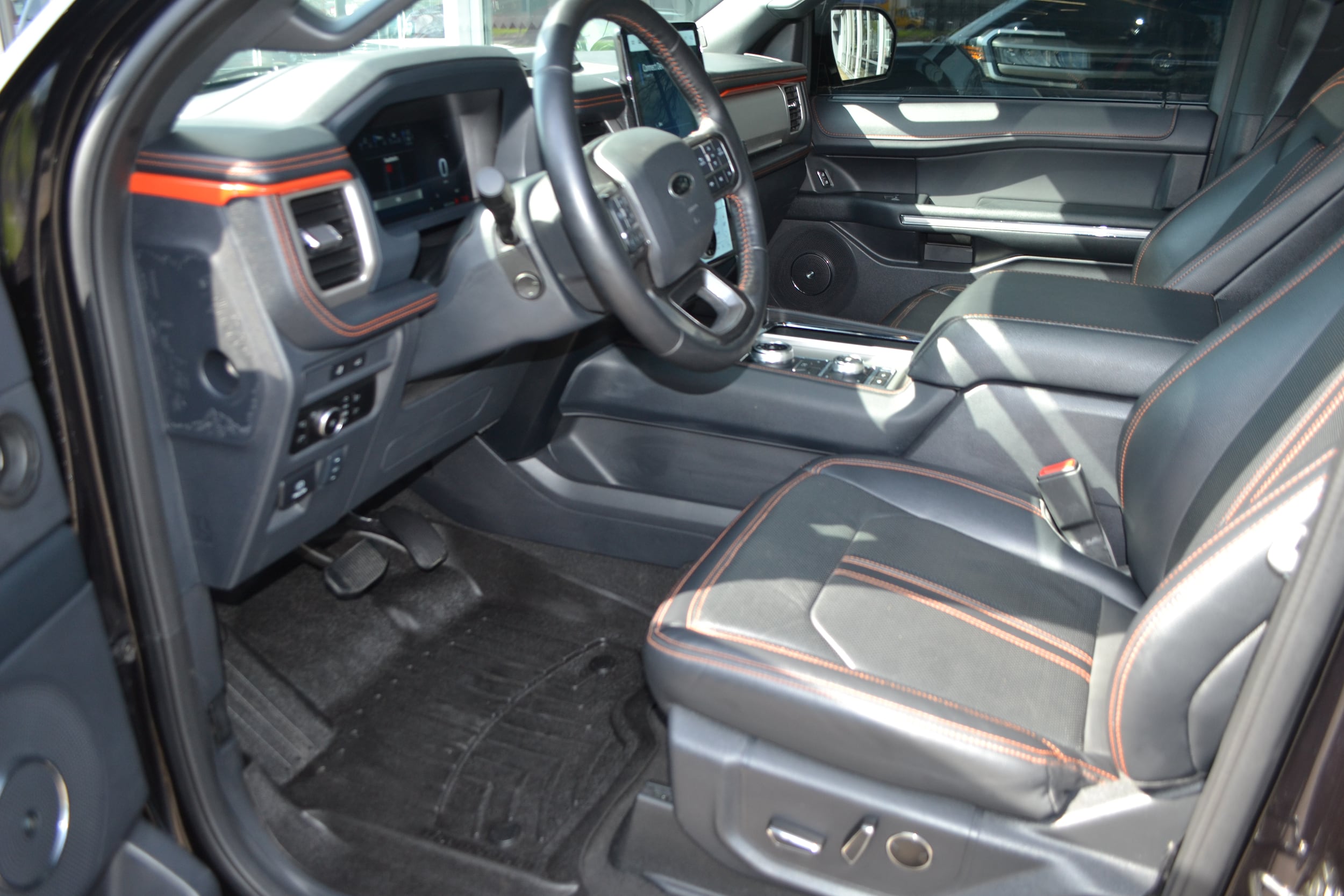 2024 Ford Expedition Timberline - Photo 12