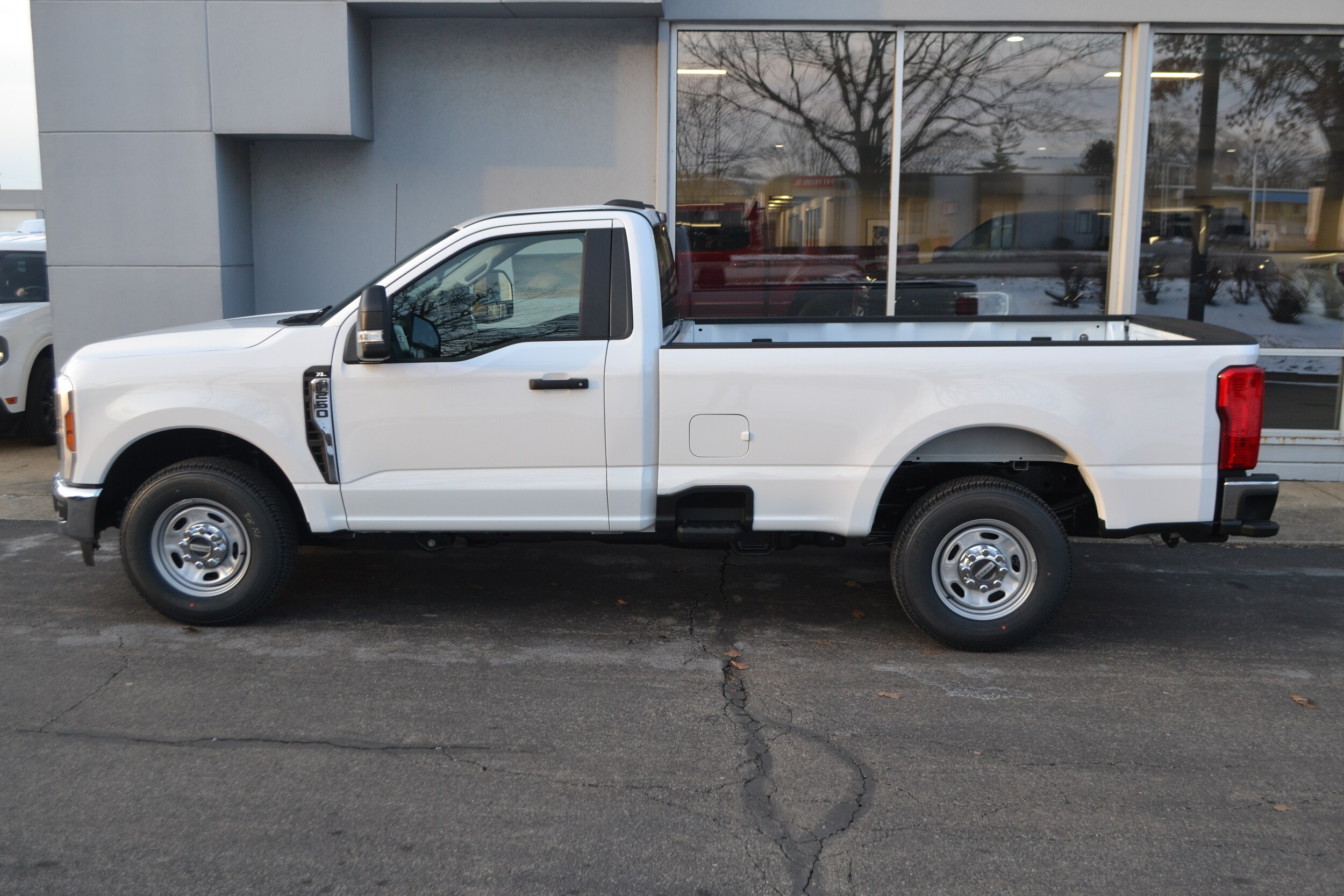 2025 Ford F-250 XL photo 2