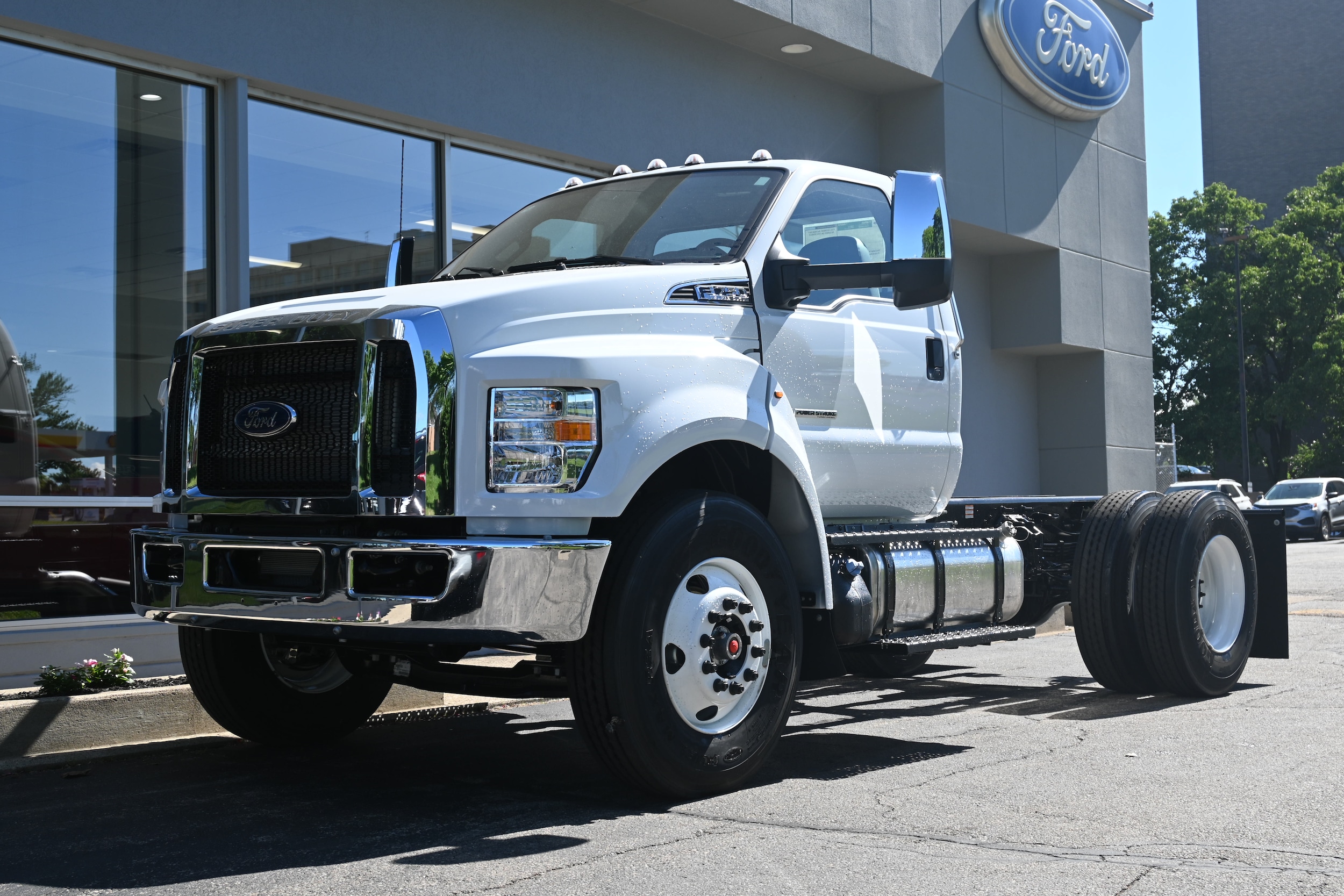 2027 Ford F-650's photo
