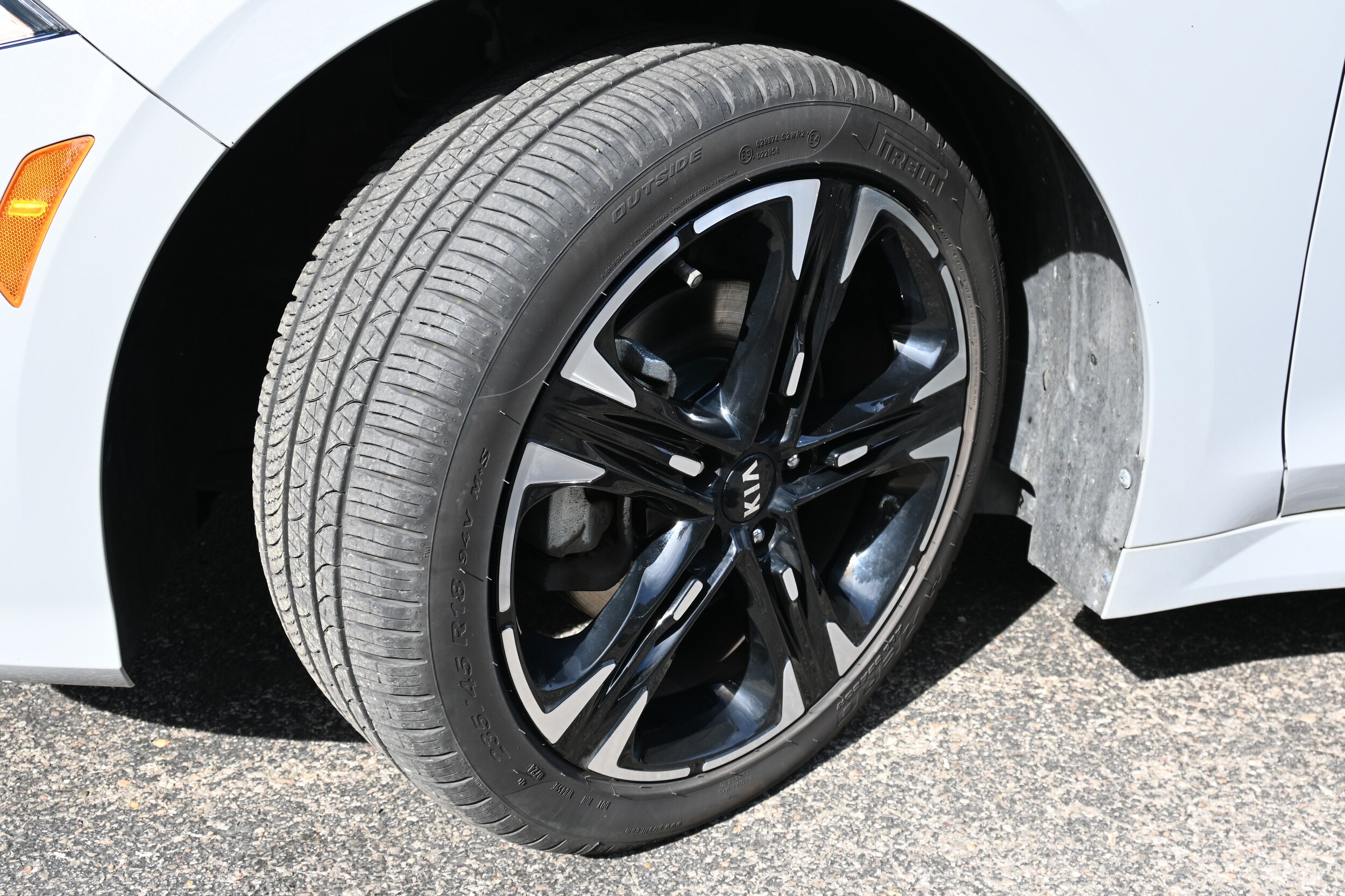 2021 Kia K5 GT-Line photo 4