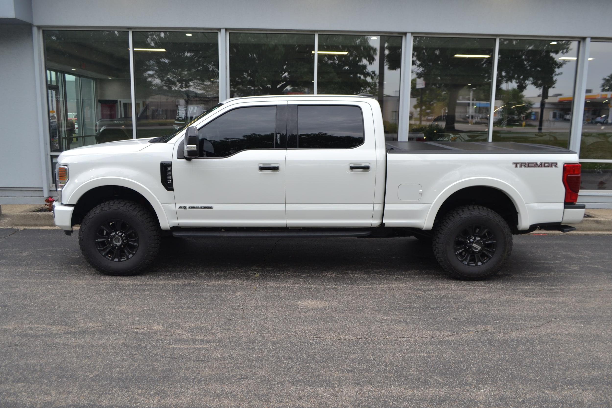 Used 2021 Ford F-250 Super Duty Platinum with VIN 1FT8W2BT1MEC02357 for sale in Cincinnati, OH