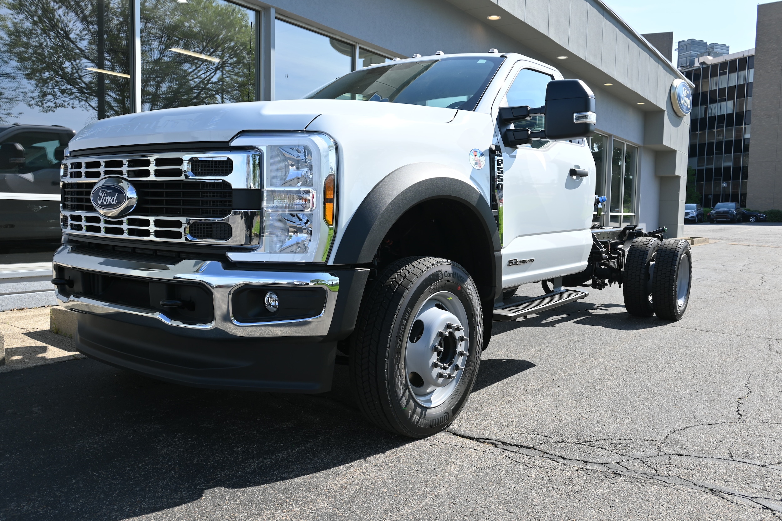 2026 Ford F-550 XL 4x4 Regular Cab 169-In DRW's photo