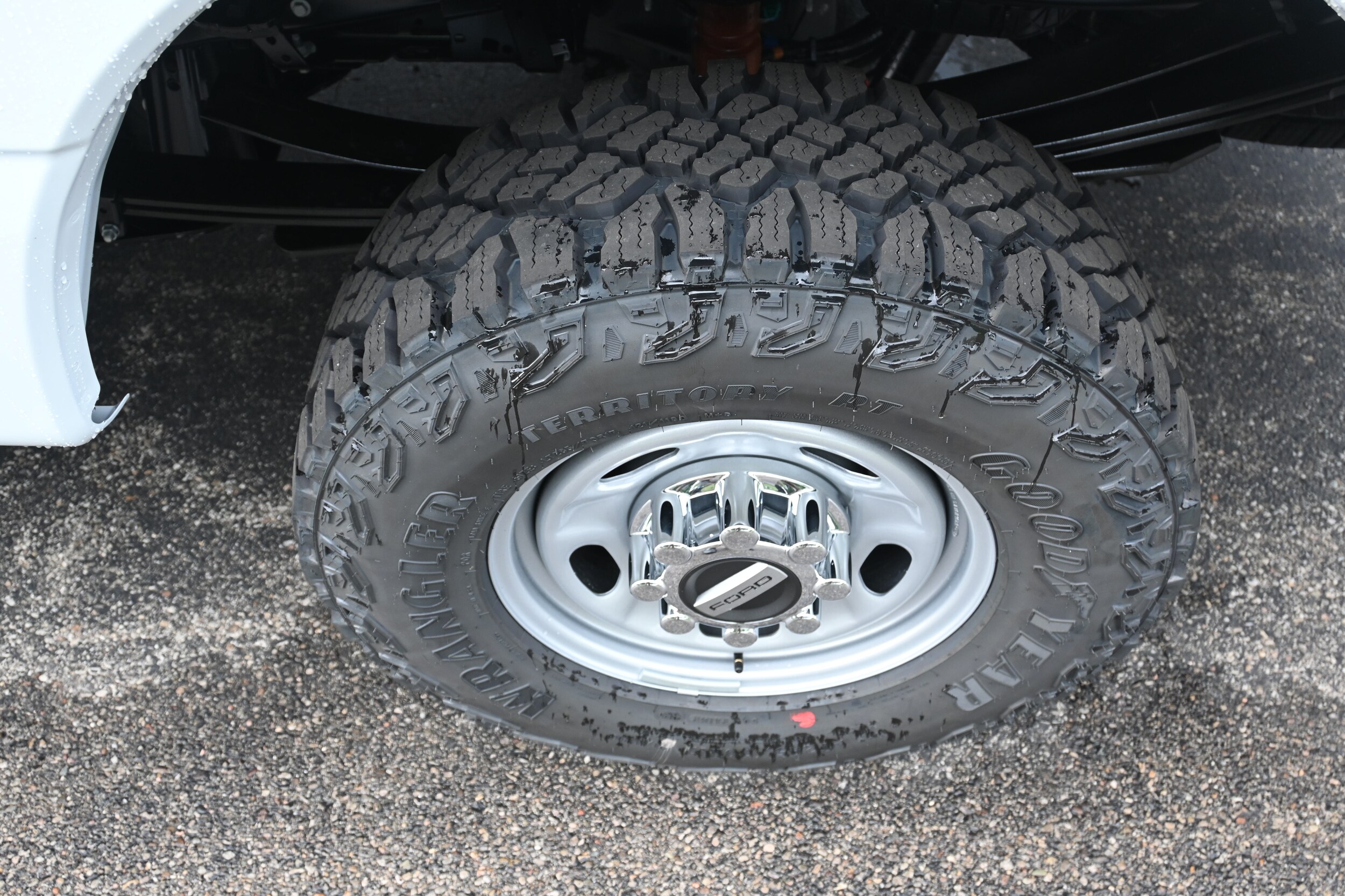 2026 Ford F-350 XL photo 2