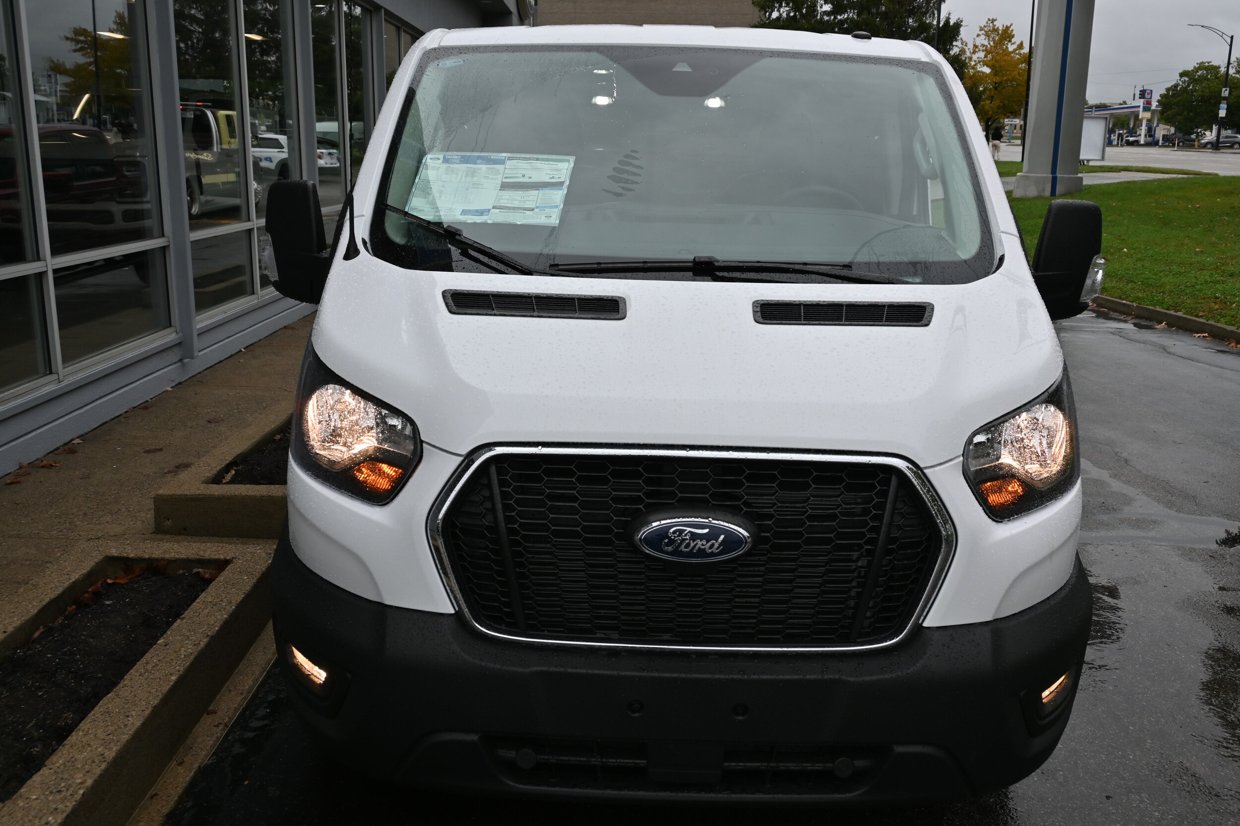 2025 Ford Transit photo 2