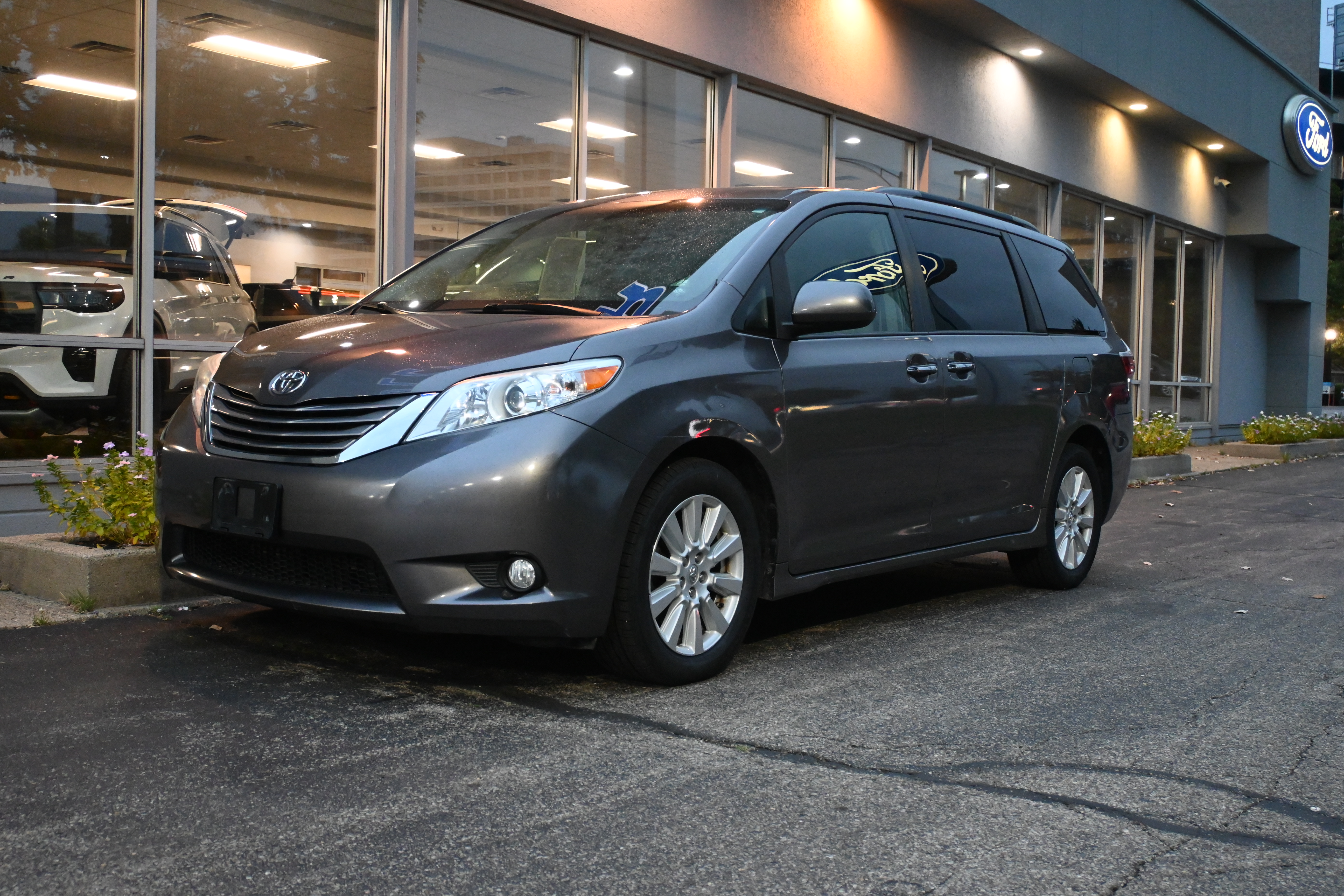 2017 Toyota Sienna