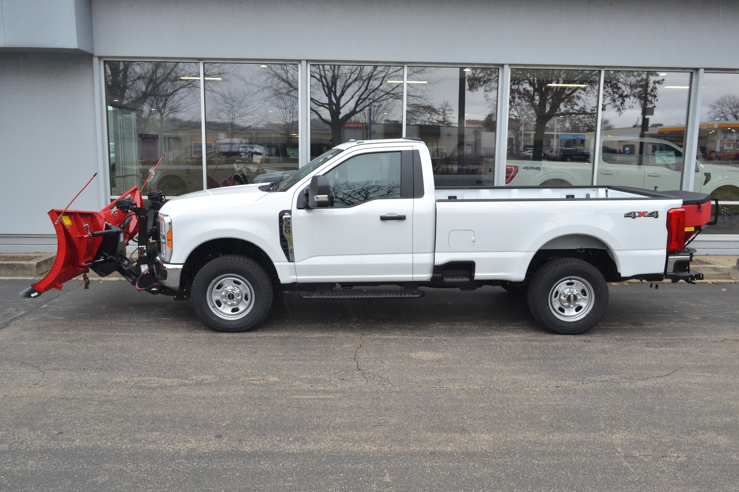 Used 2023 Ford F-350 Super Duty XL with VIN 1FTRF3BA8PED73118 for sale in Cincinnati, OH