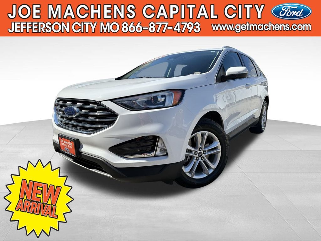 2020 Ford Edge SEL photo 2