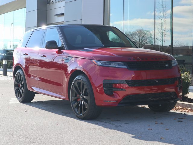 2025 Land Rover Range Rover Sport SE photo 2