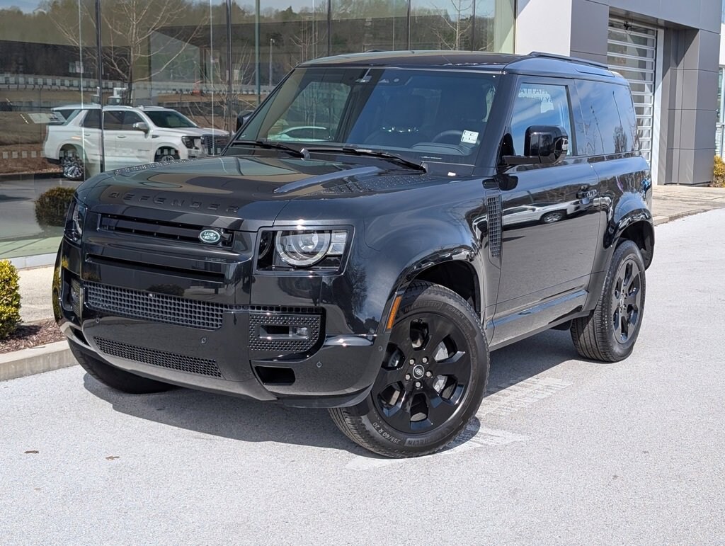 Used 2025 Land Rover Defender 90 X-Dynamic SE SUV