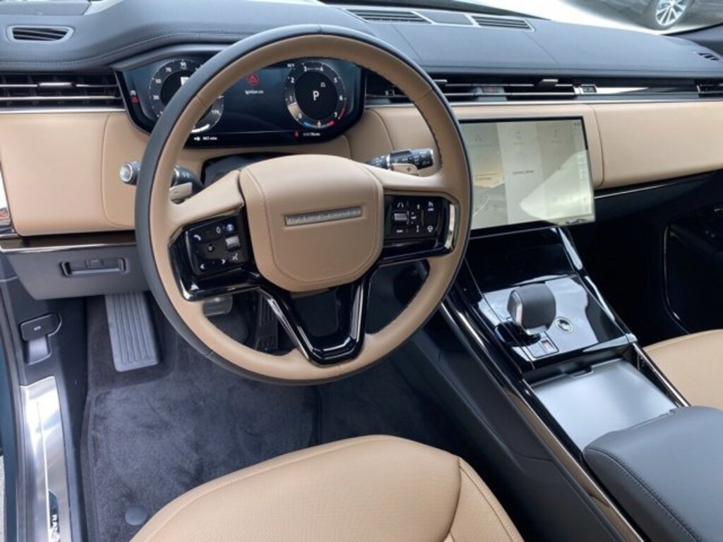 New 2025 Land Rover Range Rover Sport Dynamic SE P400 Dynamic SE