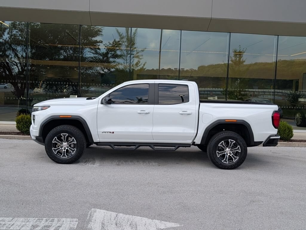 Used 2025 GMC Canyon AT4 Truck Crew Cab