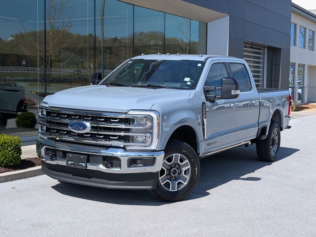 2024 Ford F-350 Lariat 4x4 Crew Cab 6-3/4' Box SRW's photo