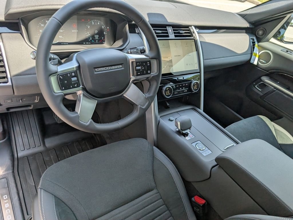 New 2026 Land Rover Discovery S S AWD
