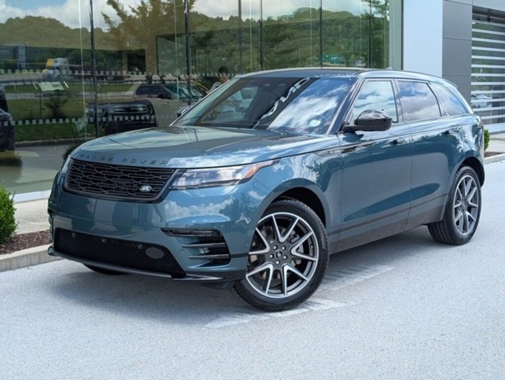 New 2026 Land Rover Range Rover Velar Dynamic SE P250 Dynamic SE