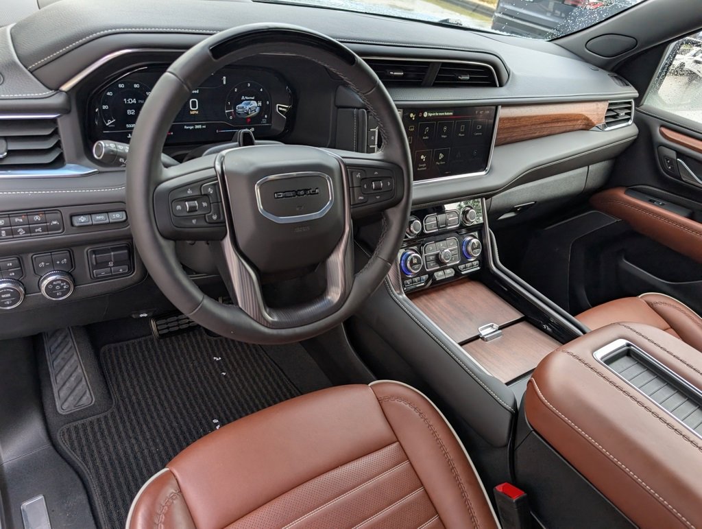 2024 Gmc Yukon Denali Ultimate photo 3