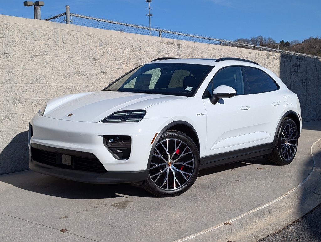 New 2025 Porsche Macan Electric 4S Electric 4S AWD