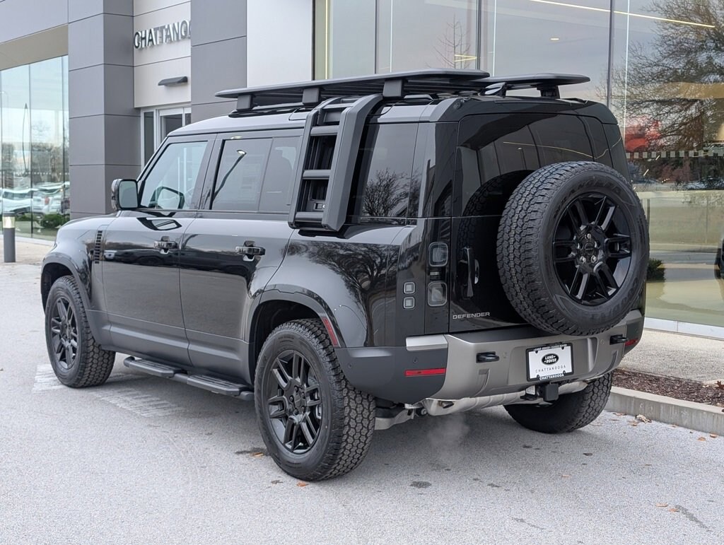 New 2026 Land Rover Defender S 110 P300 S