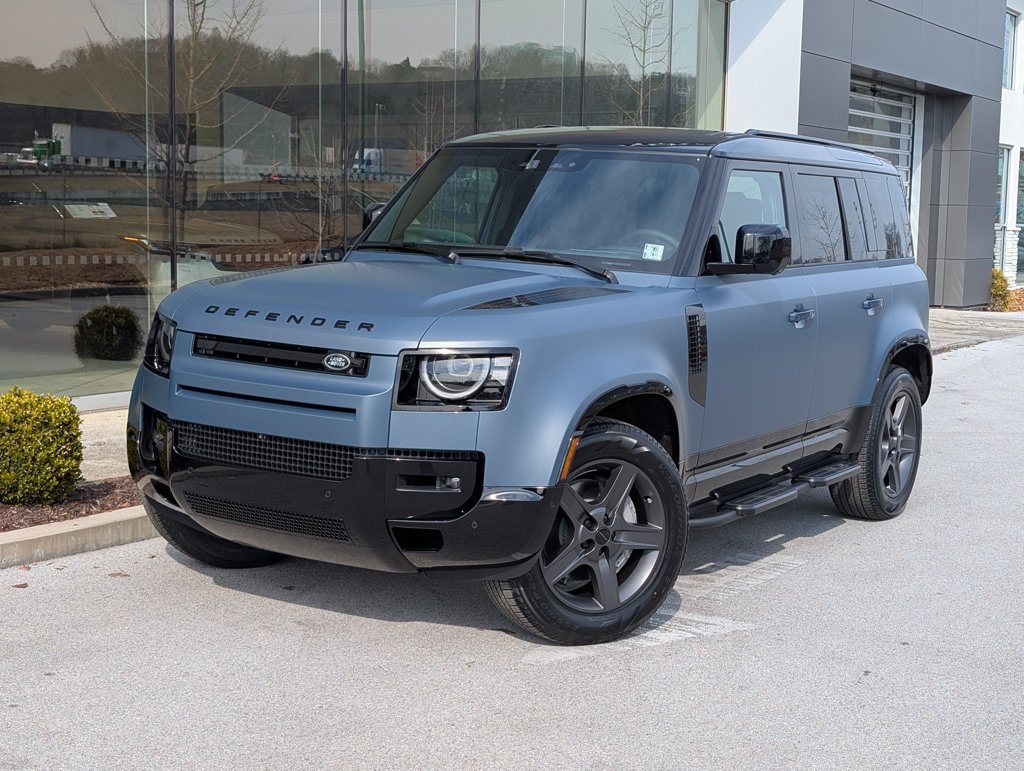 New 2026 Land Rover Defender X-Dynamic SE 110 P400 X-Dynamic SE