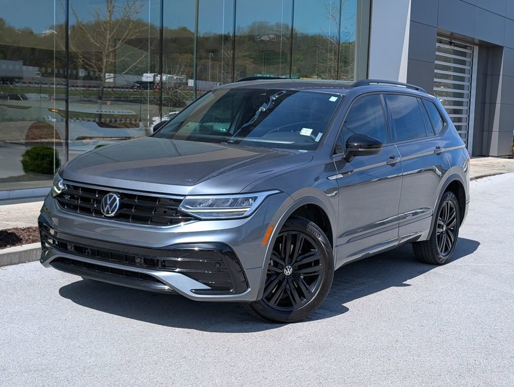 2022 Volkswagen Tiguan SE R-LINE BLACK