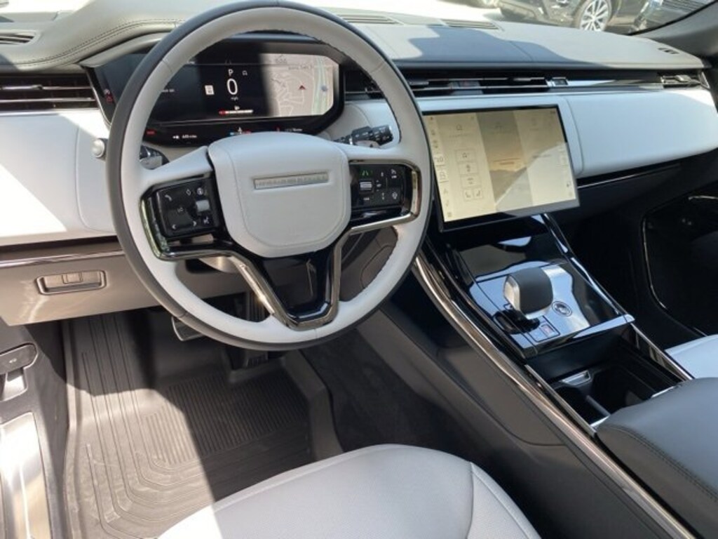 New 2025 Land Rover Range Rover Sport Dynamic SE P400 Dynamic SE