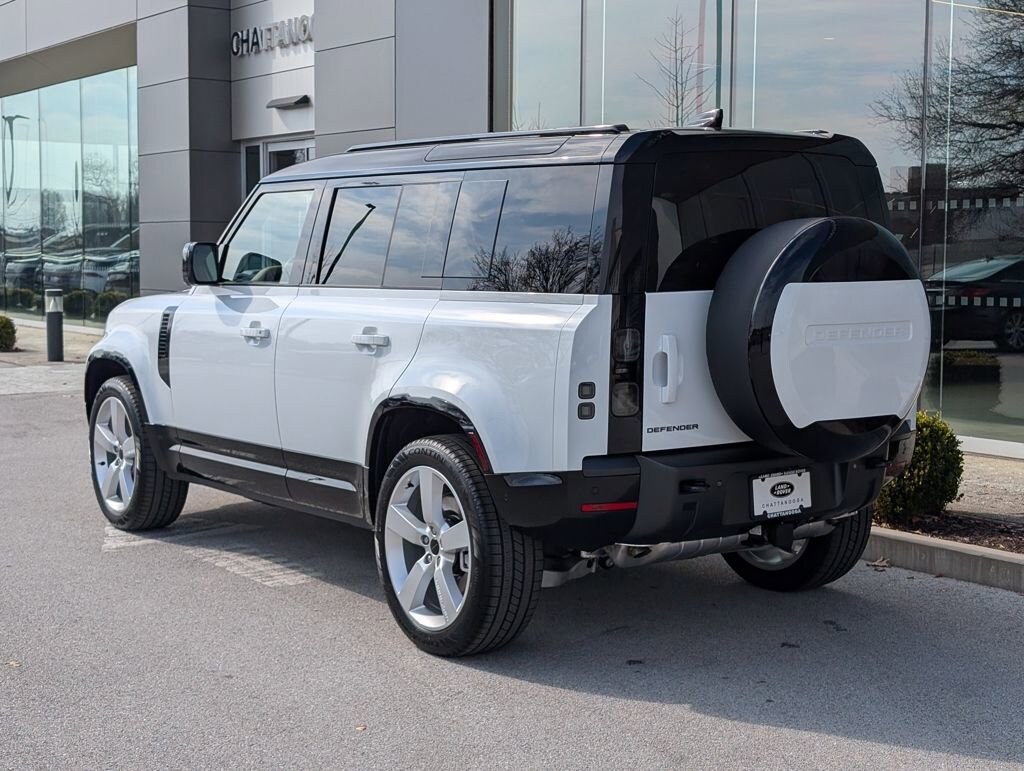 New 2026 Land Rover Defender X-Dynamic SE 110 P400 X-Dynamic SE