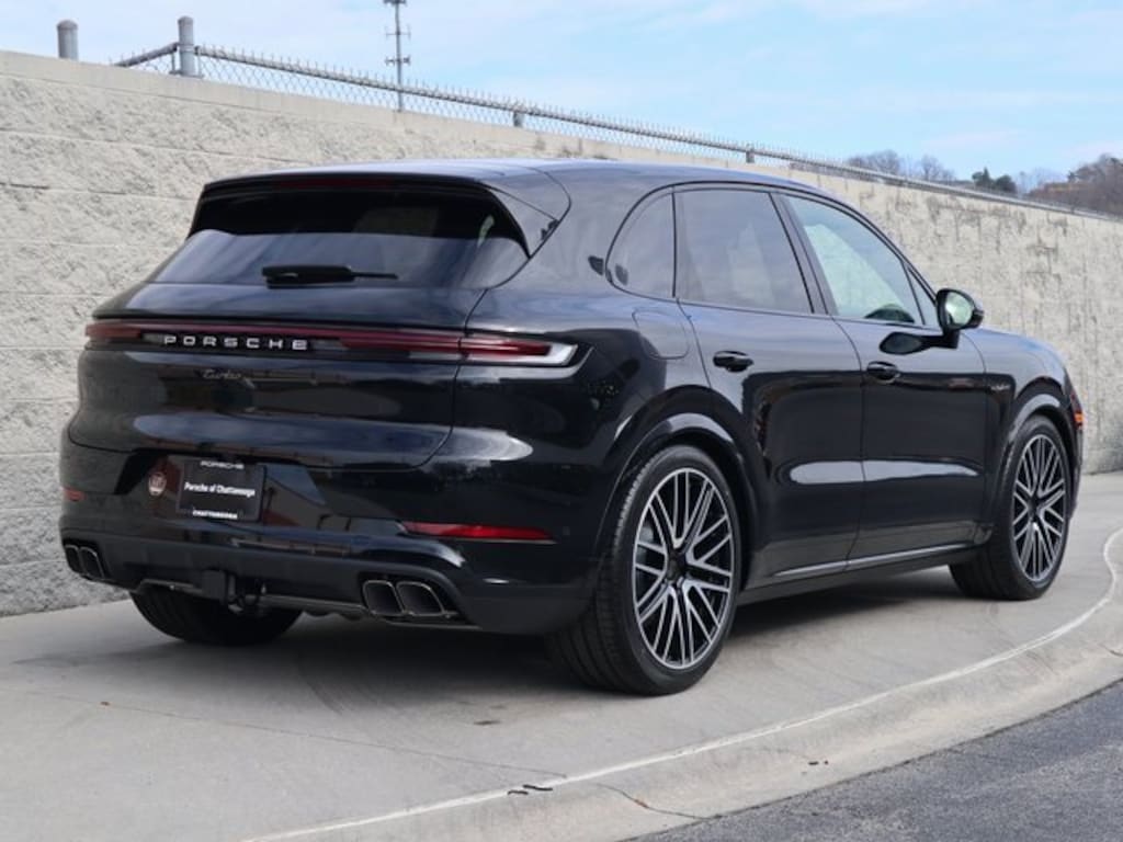 New 2025 Porsche Cayenne Turbo E-Hybrid Turbo E-Hybrid AWD