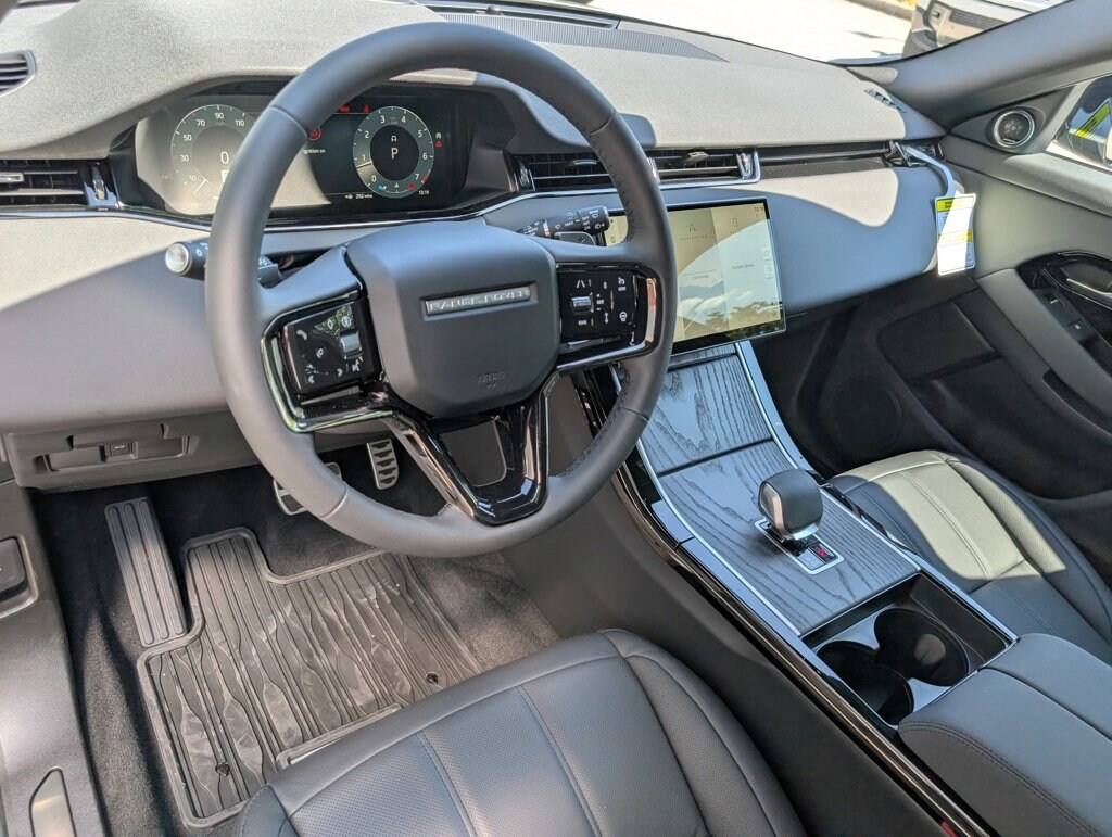 New 2026 Land Rover Range Rover Evoque Dynamic SE Dynamic SE AWD