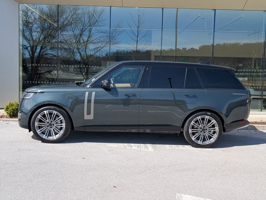 New 2026 Land Rover Range Rover SE P530 SE LWB 7 Seat