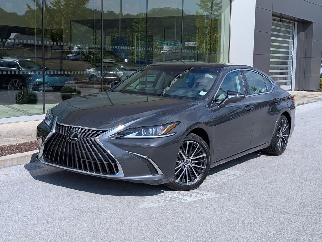 2025 Lexus ES 350's photo
