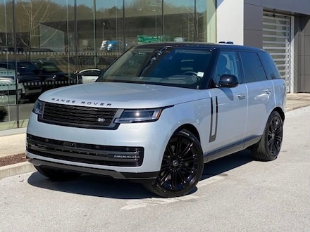 2025 Land Rover Range Rover P530 SE SUV