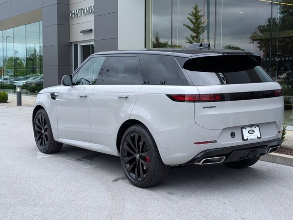 New 2025 Land Rover Range Rover Sport Dynamic SE P400 Dynamic SE