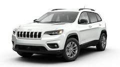 2022 Jeep Cherokee LATITUDE LUX 4X4 4WD Sport Utility Vehicles