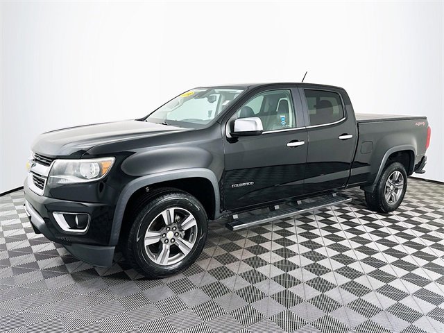 2016 Chevrolet Colorado LT photo 2