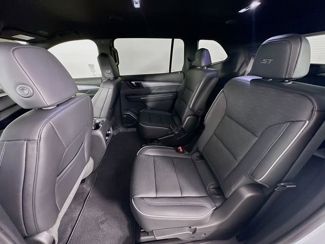 2026 Buick Enclave Sport Touring - Photo 11