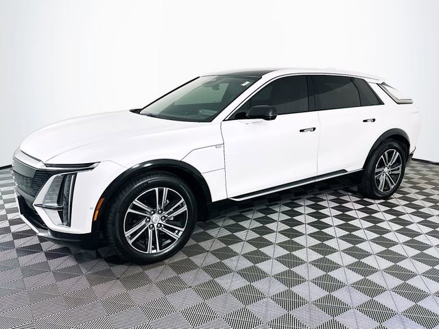Certified 2024 Cadillac LYRIQ Luxury 1 with VIN 1GYKPPRK4RZ101563 for sale in Terre Haute, IN