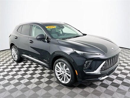 2025 Buick Envision Avenir SUV