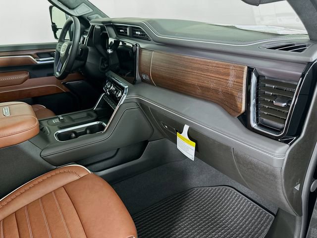 2026 GMC Sierra 2500HD Denali Ultimate - Photo 17