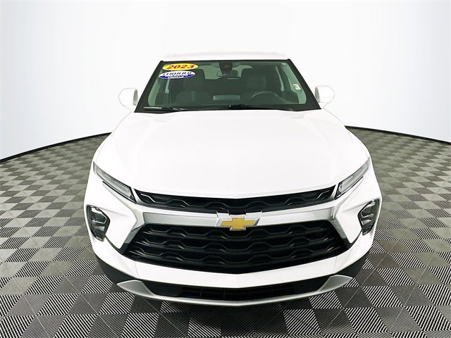 2023 Chevrolet Blazer 2LT photo 2