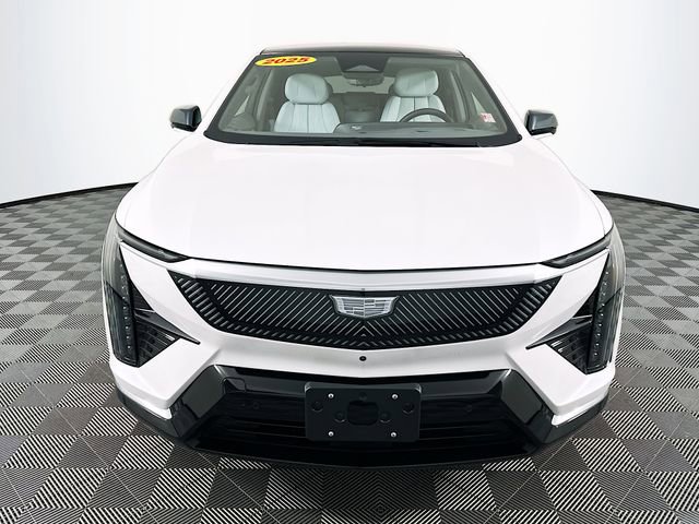 Certified 2025 Cadillac OPTIQ Luxury 2 with VIN 3GYK3DMR6SS152628 for sale in Terre Haute, IN