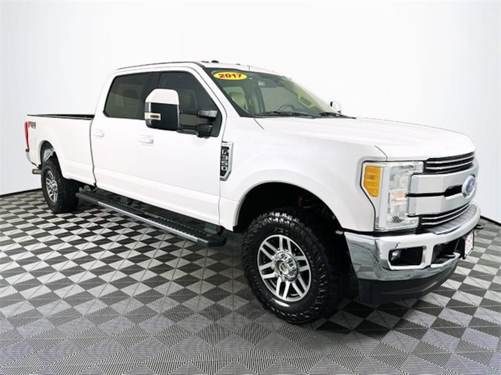 Used 2017 Ford Super Duty F-350 SRW Platinum Truck Crew Cab