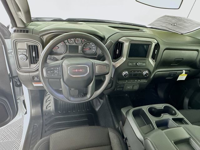 2025 GMC Sierra 2500HD Pro - Photo 11