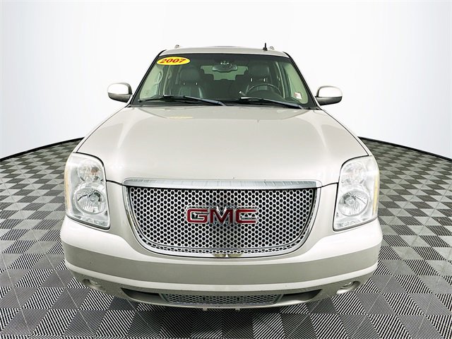 Used 2007 GMC Yukon XL Denali with VIN 1GKFK66847J255201 for sale in Terre Haute, IN