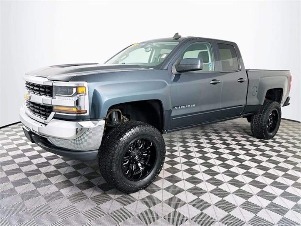 Used 2018 Chevrolet Silverado 1500 LT Truck Double Cab
