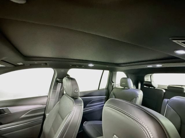 2026 Buick Enclave Sport Touring - Photo 10