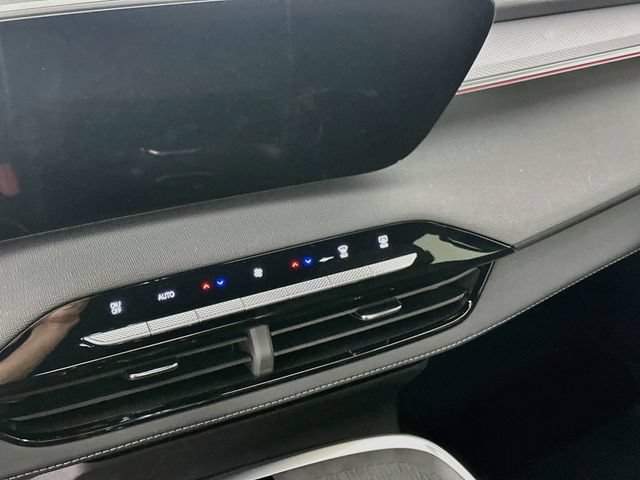 2026 Buick Enclave Sport Touring - Photo 11